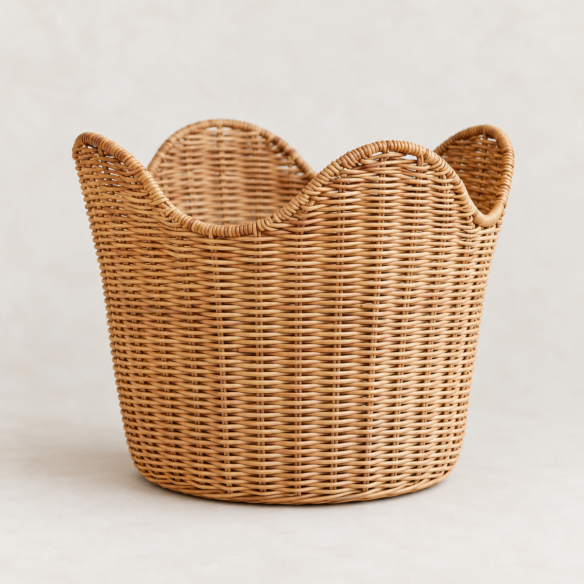Shallow Date Palm Table Basket
