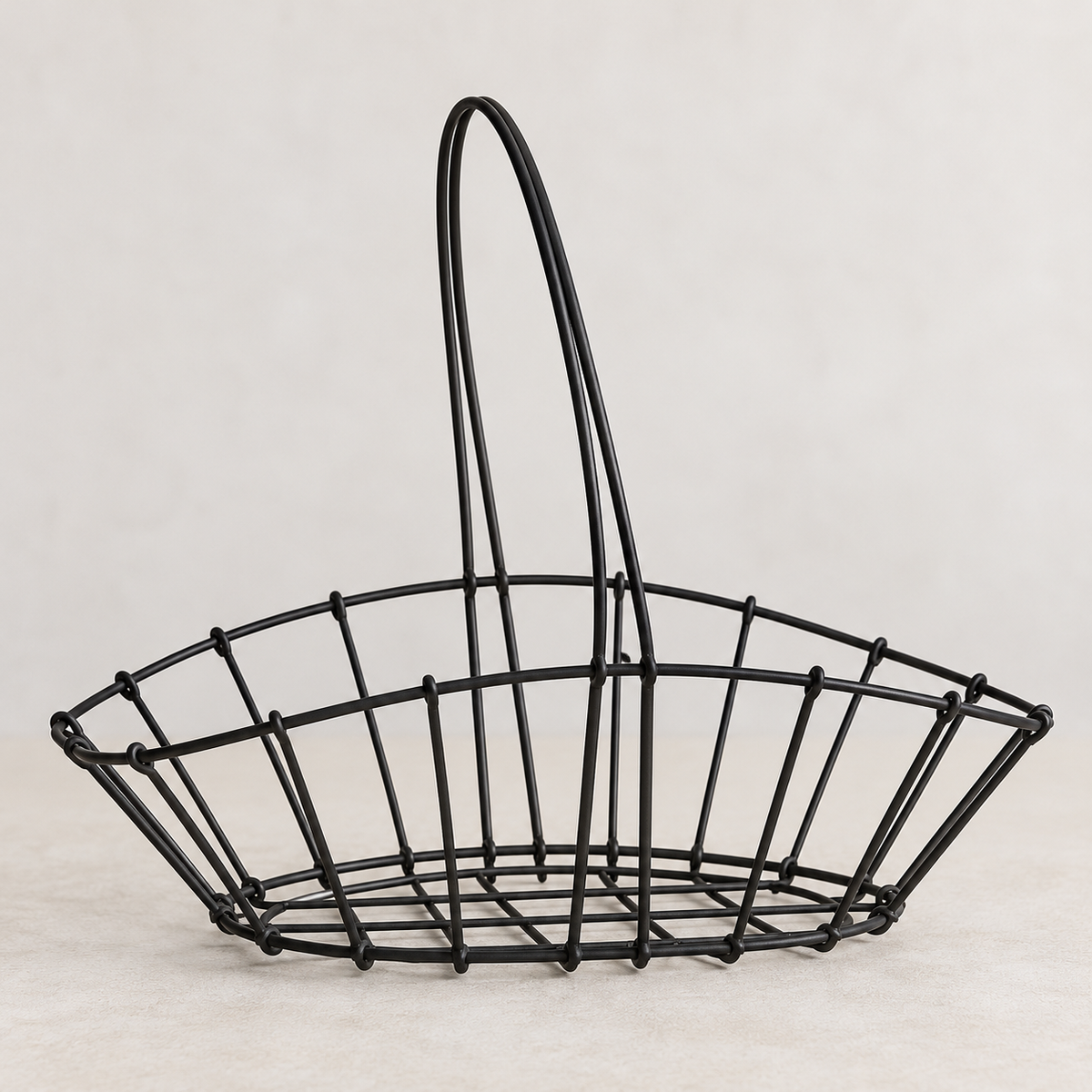 Handled Wire Gathering Basket