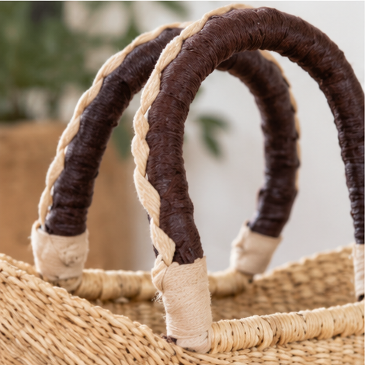 Small Woven Market Shopper