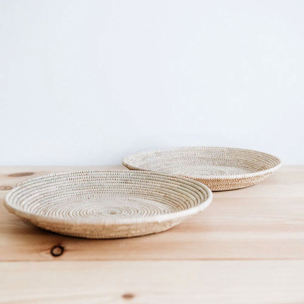Shallow Date Palm Table Basket - Image 2