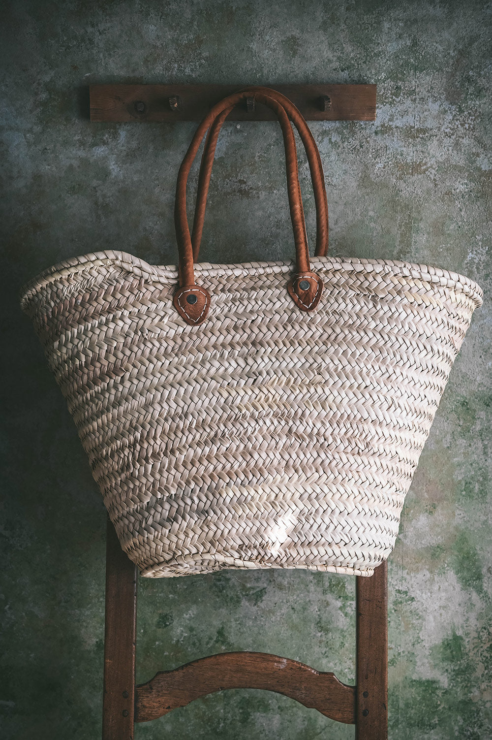 Palm Leaf Market Tote with Leather Handles - Image 14