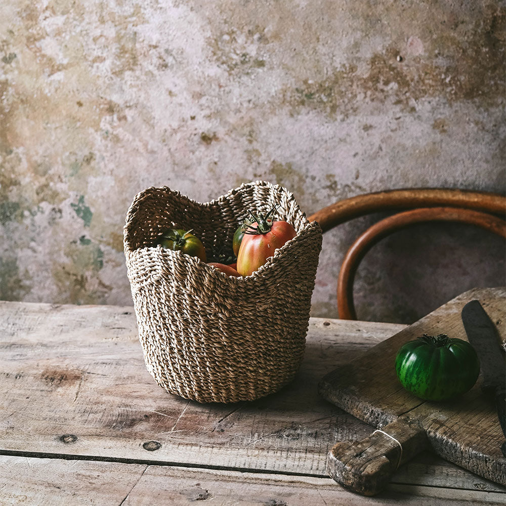 Natural Mini Scalloped Woven Basket - Image 2