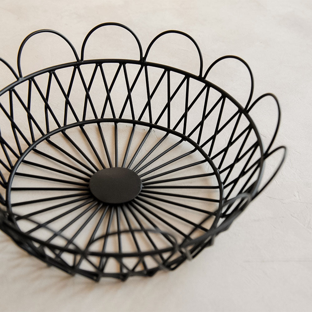 Petal-Shaped Wire Storage Basket - Image 10