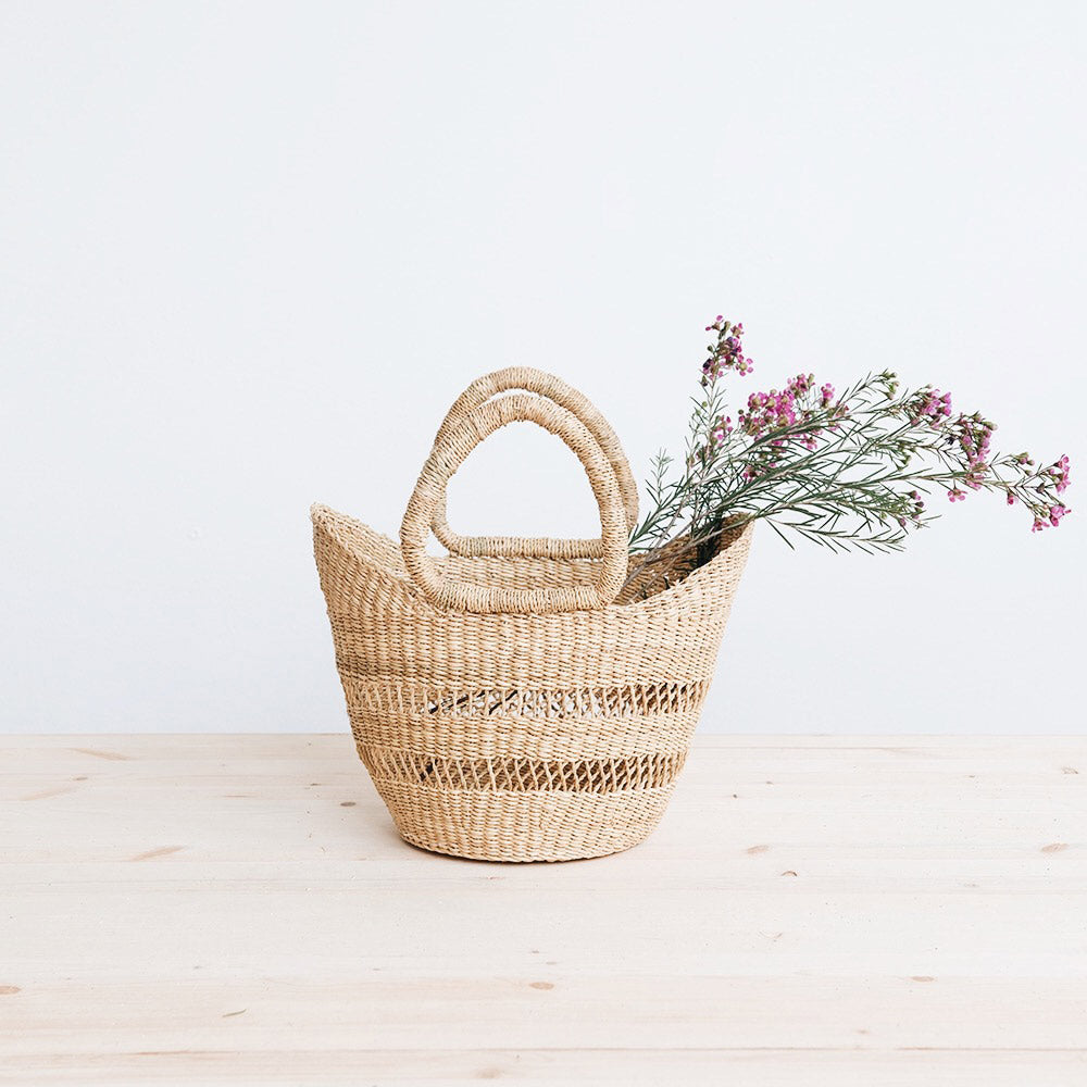 Small Openwork Woven Market Shopper - Image 7