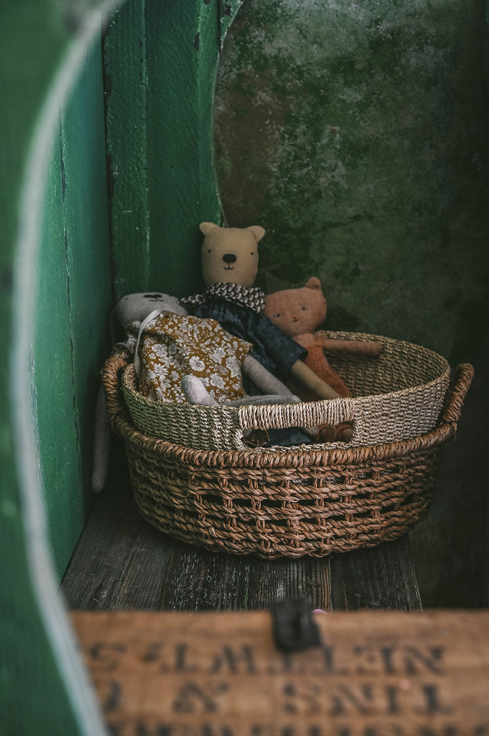 Woven Open Weave Wicker Basket - Image 4